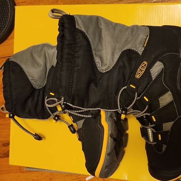 Kids  boots - Picture 2 of 2